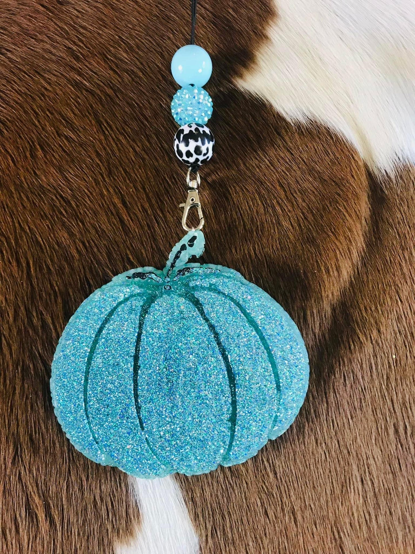 Turquoise full pumpkin