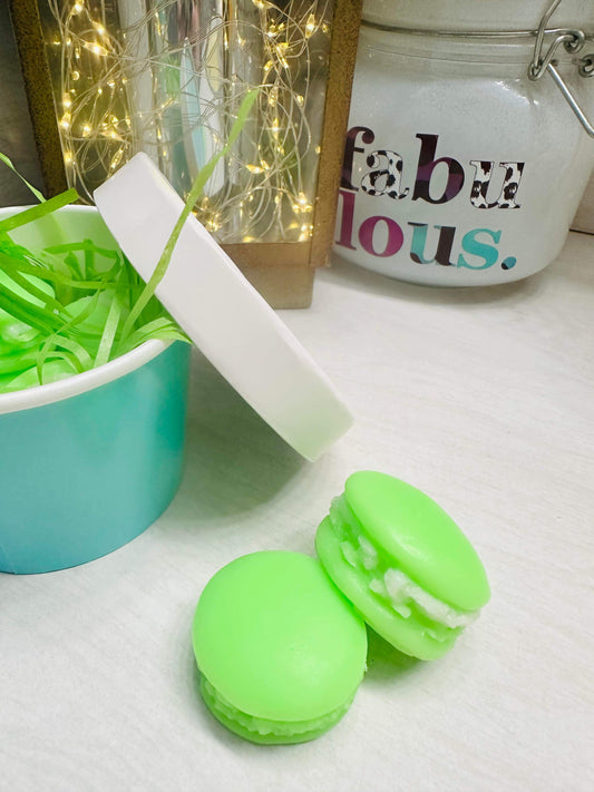 Green macaroon wax melts